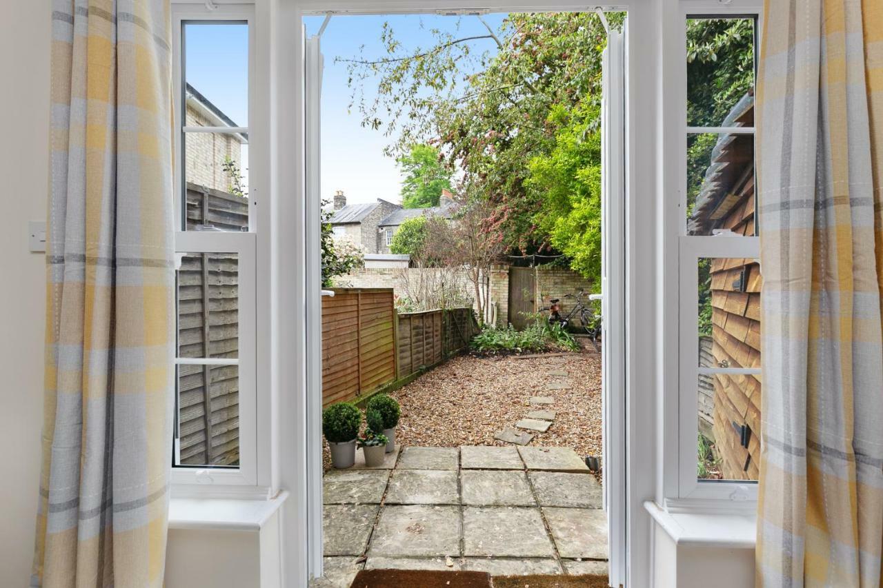 Stylish Cottage - Parking - Garden - Sleeps 6 Cambridge  Kültér fotó